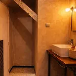 Loft Ξενοδοχείο *