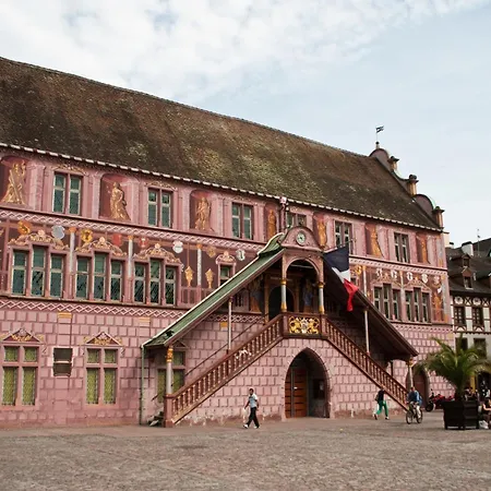 Loft Hotel